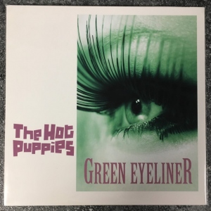 Green Eyeliner Image