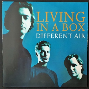 Different Air Image