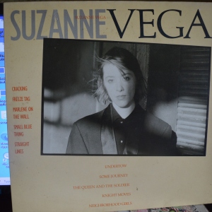 Suzanne Vega Image