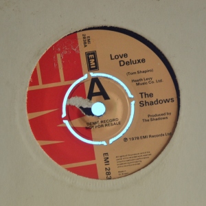 Love Deluxe Image