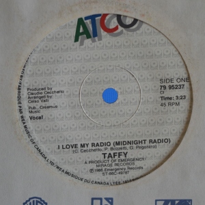 I Love My Radio (Midnight Radio) Image