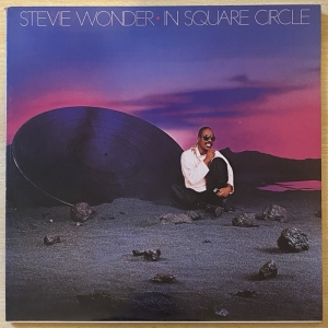 In Square Circle Image