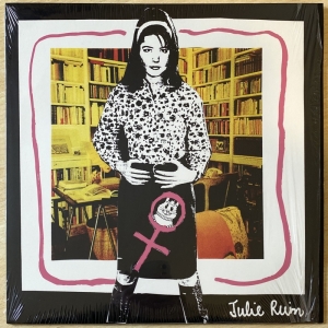Julie Ruin Image