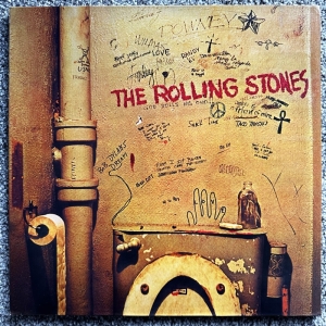 Beggars Banquet Image