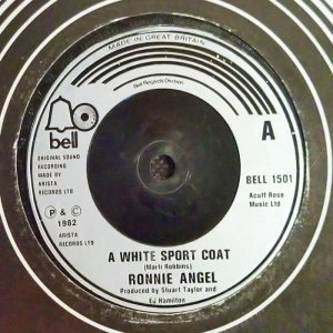 A White Sport Coat Image