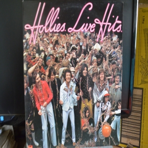 Hollies Live Hits Image